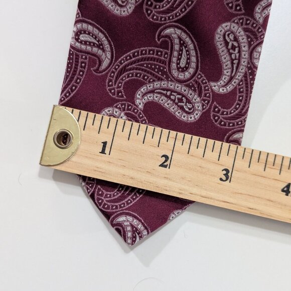 Michael Kors Baroque Print Pink Silk Tie - Picture 9 of 9